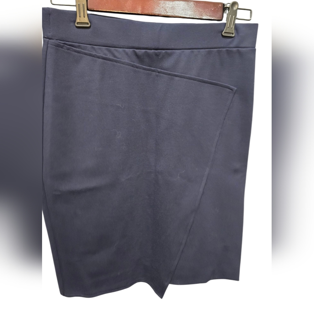 Three Dots Navy Skirt Small